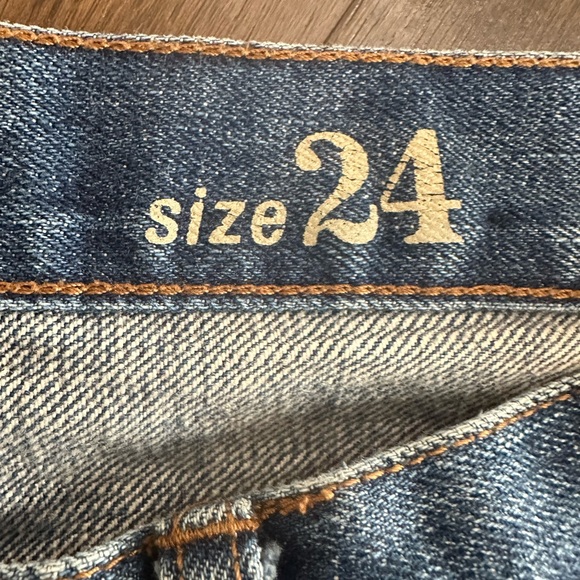 J Crew Slim Broken-In Boyfriend Jeans - Picture 4 of 5